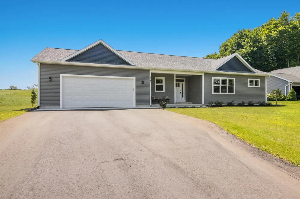 1546 Oban Way East Bay Township, MI 49696