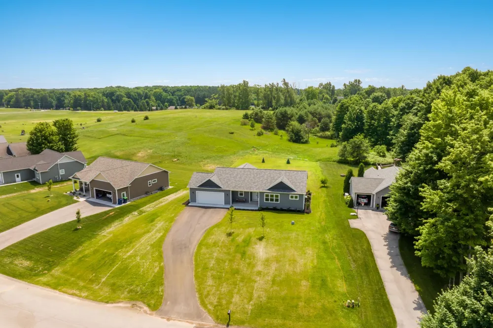 1546 Oban Way East Bay Township, MI 49696