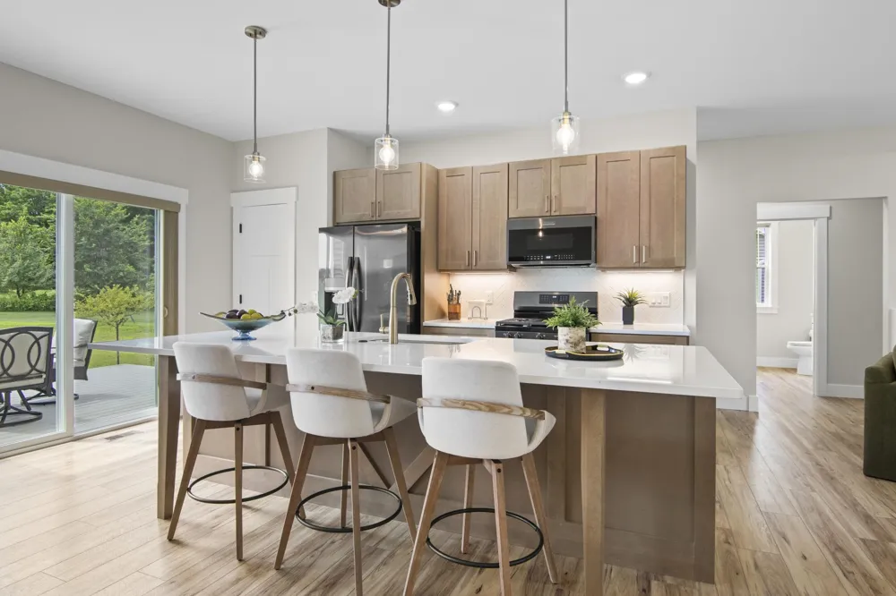 1546 Oban Way East Bay Township, MI 49696