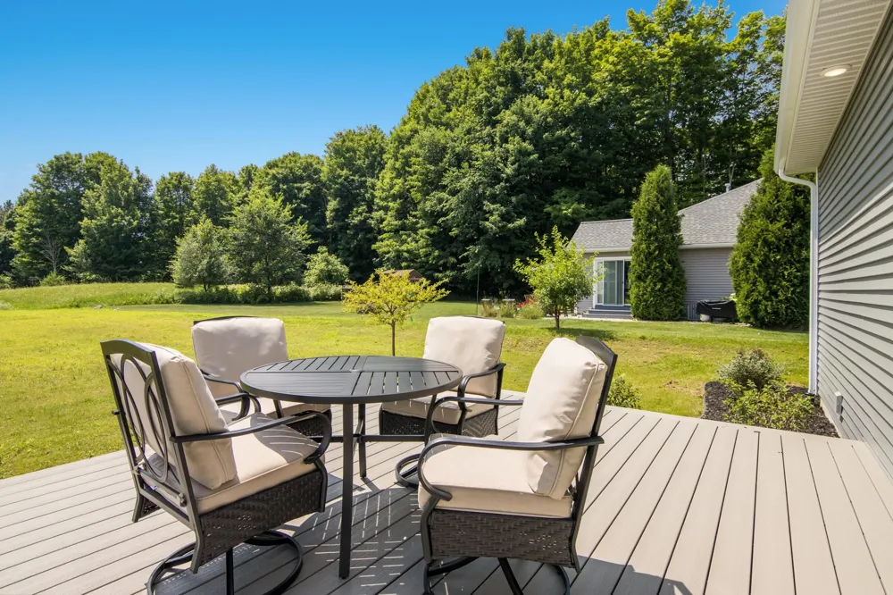 1546 Oban Way East Bay Township, MI 49696
