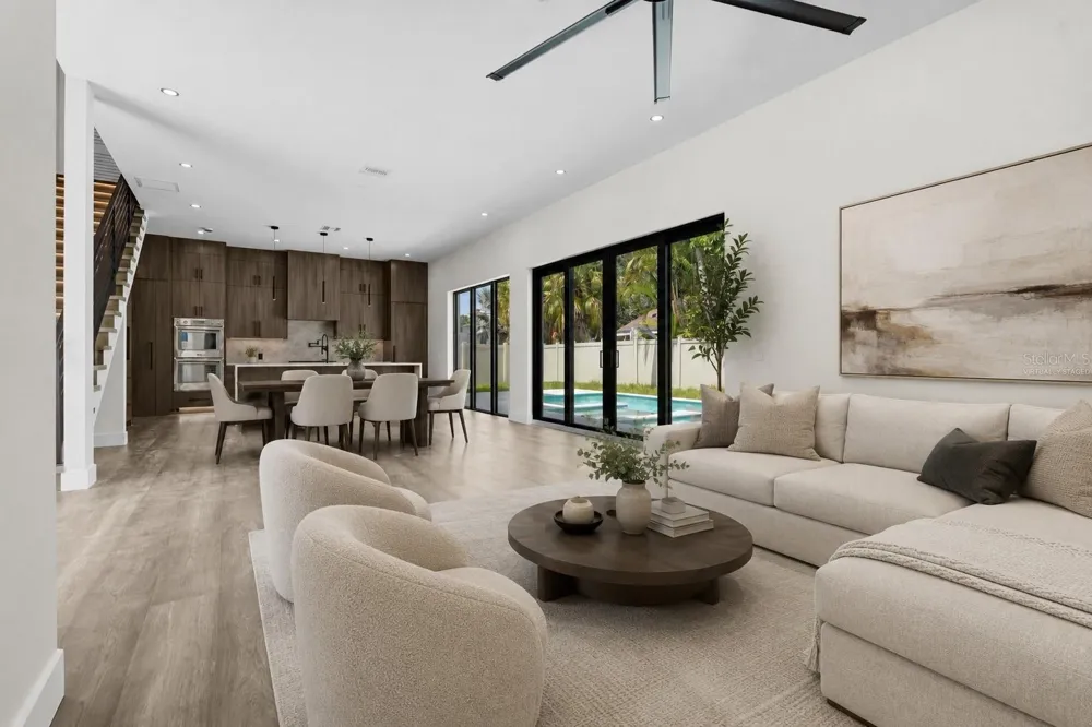 2604 SYDELLE STREET Sarasota, FL 34237