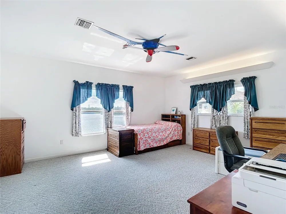 919 KEY WAY Nokomis, FL 34275