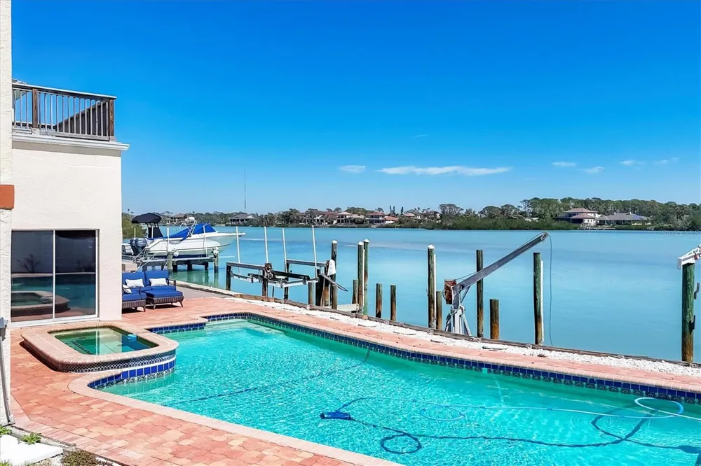 919 KEY WAY Nokomis, FL 34275