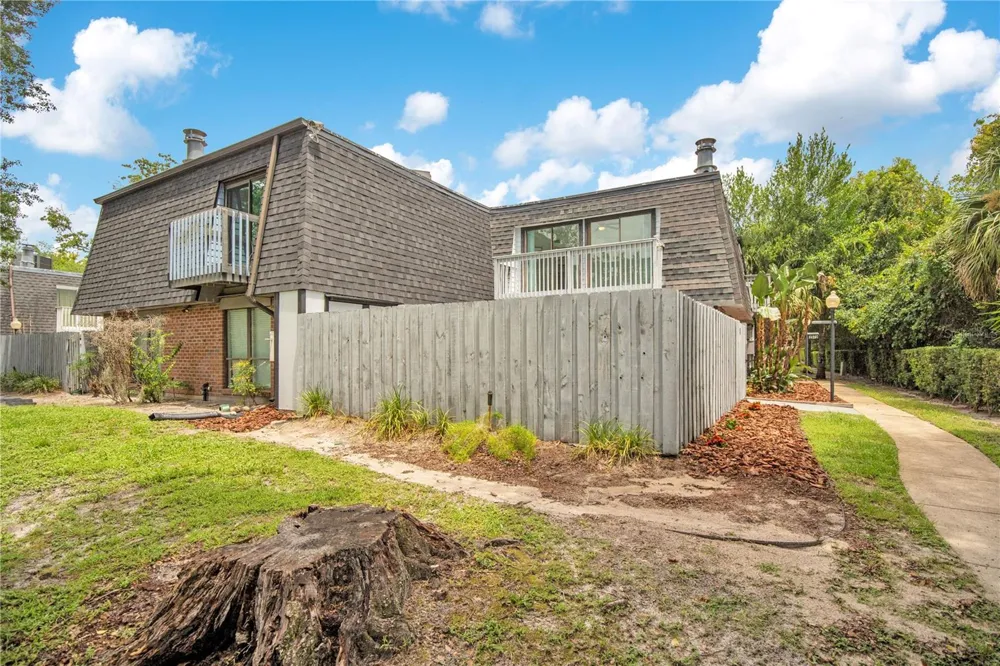 2577 DERBYSHIRE CIRCLE Casselberry, FL 32707