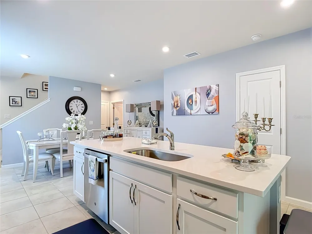 11994 GRIZZLY LANE New Port Richey, FL 34654
