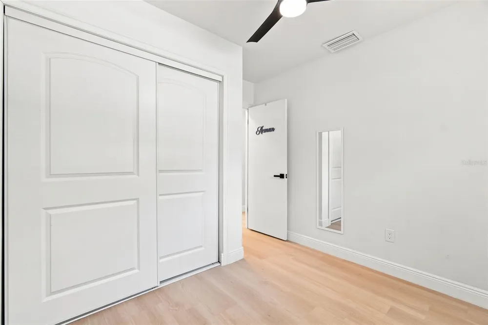 7017 20TH STREET St Petersburg, FL 33702