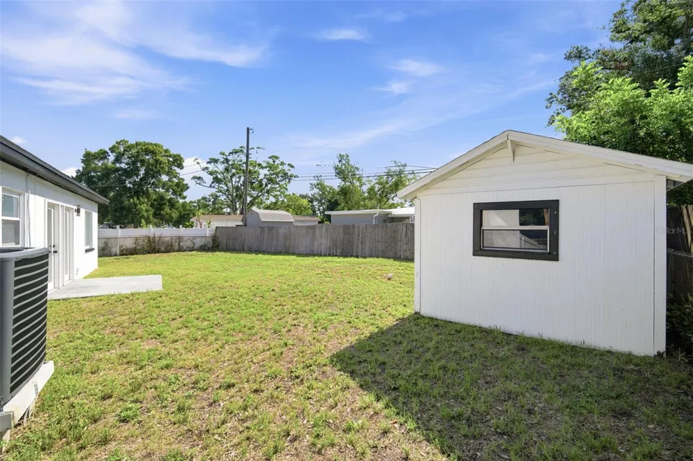7017 20TH STREET St Petersburg, FL 33702