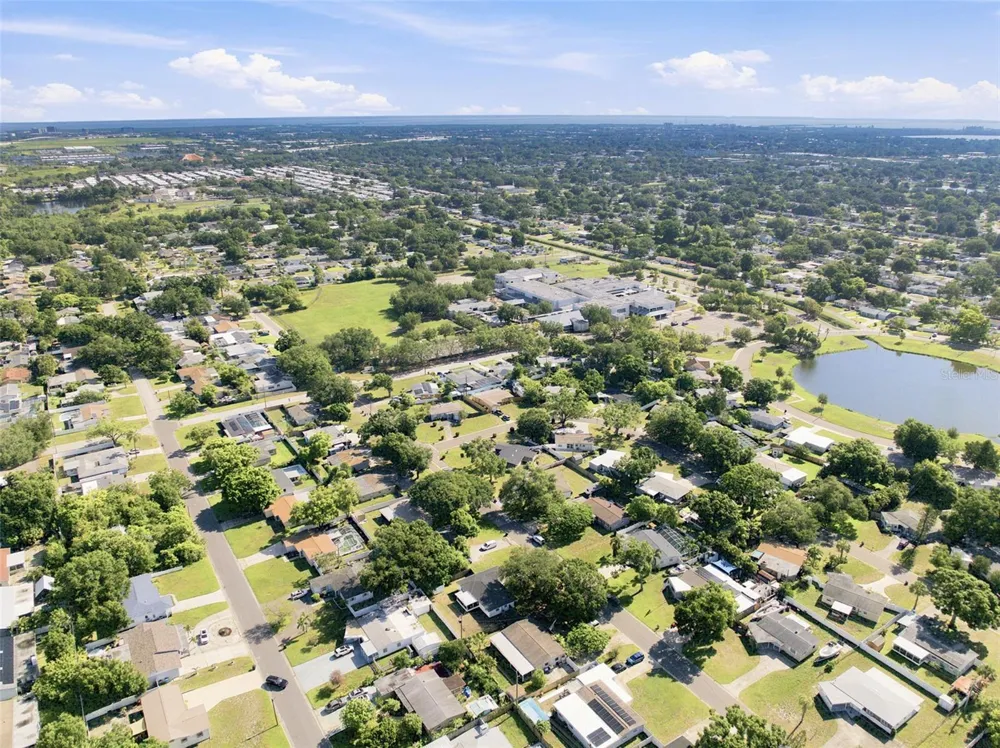 7017 20TH STREET St Petersburg, FL 33702