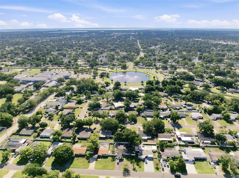 7017 20TH STREET St Petersburg, FL 33702