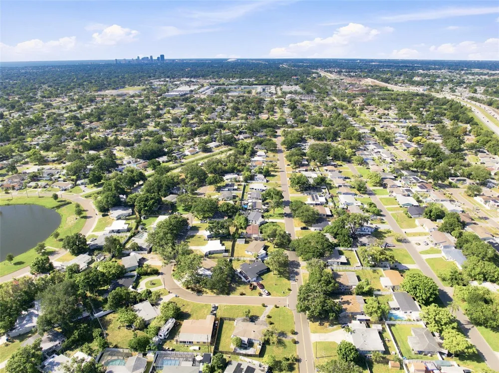 7017 20TH STREET St Petersburg, FL 33702