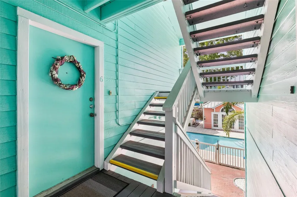 3002 W CLEVELAND STREET #B6 Tampa, FL 33609