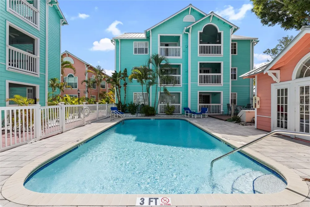 3002 W CLEVELAND STREET #B6 Tampa, FL 33609