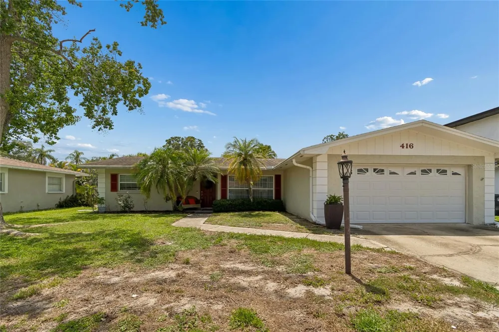 416 MAPLEWOOD DRIVE Oldsmar, FL 34677