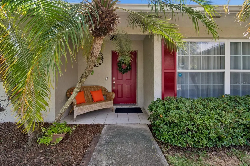 416 MAPLEWOOD DRIVE Oldsmar, FL 34677