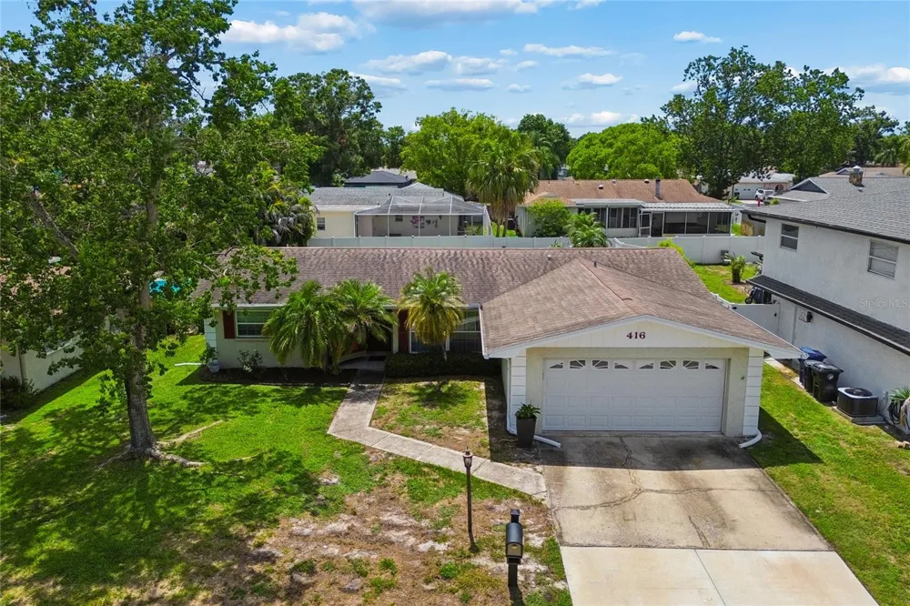 416 MAPLEWOOD DRIVE Oldsmar, FL 34677