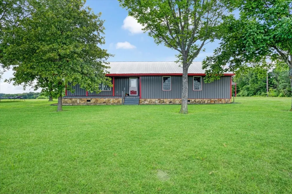 258 County Road 14665 Paris, TX 75462