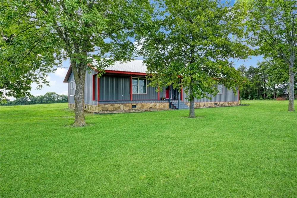 258 County Road 14665 Paris, TX 75462