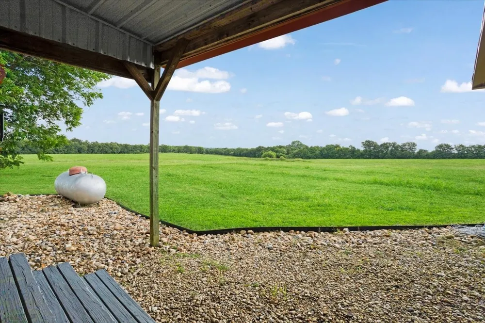 258 County Road 14665 Paris, TX 75462