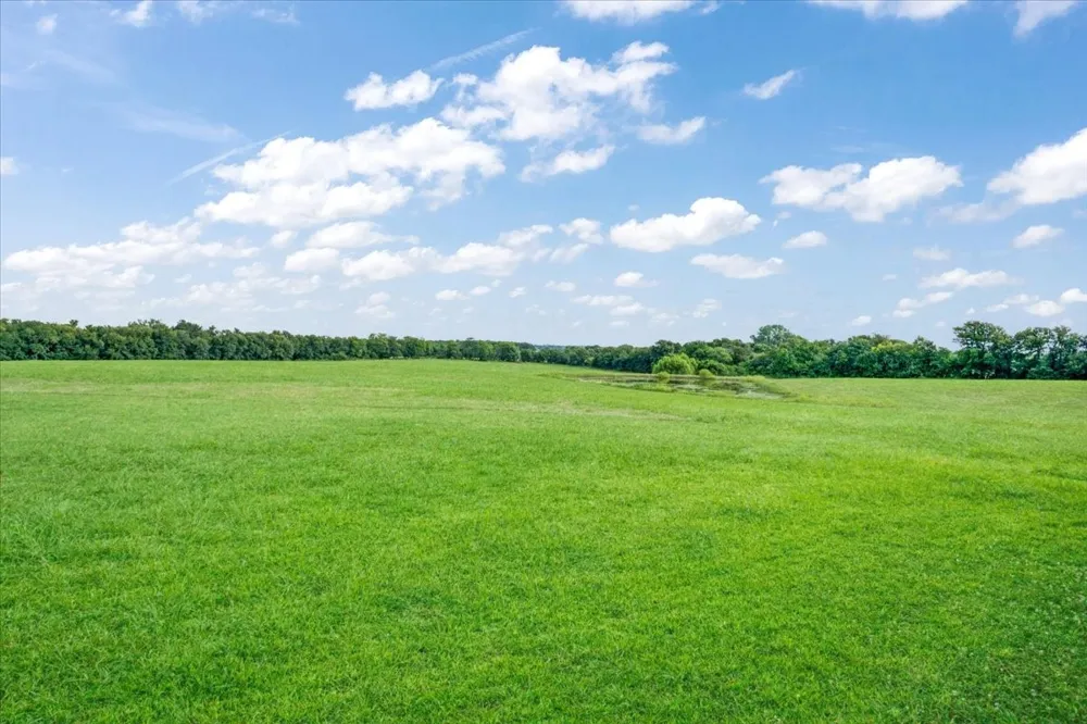 258 County Road 14665 Paris, TX 75462