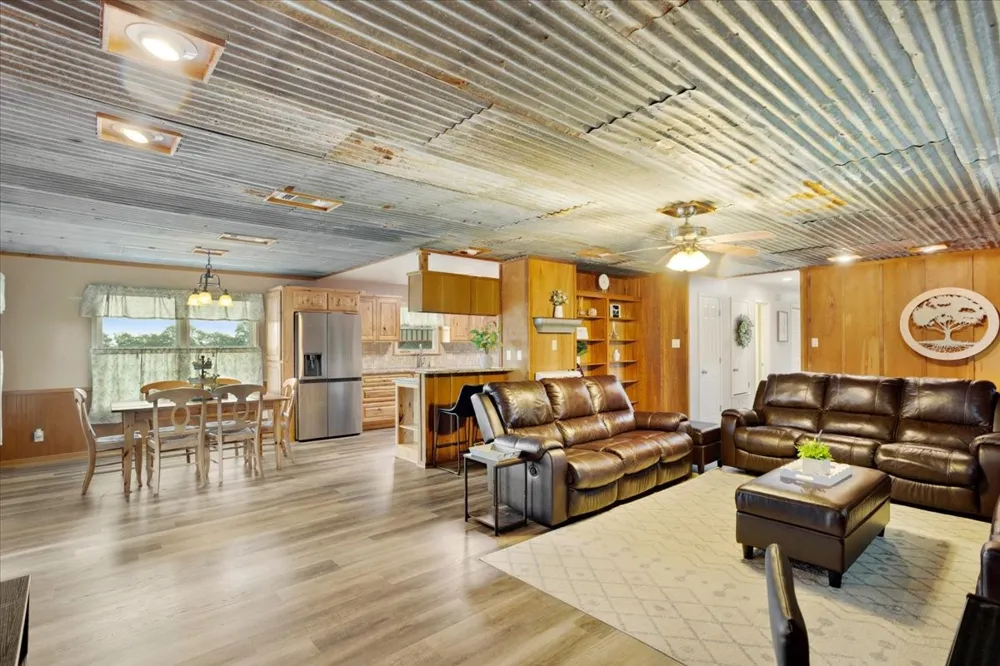 258 County Road 14665 Paris, TX 75462