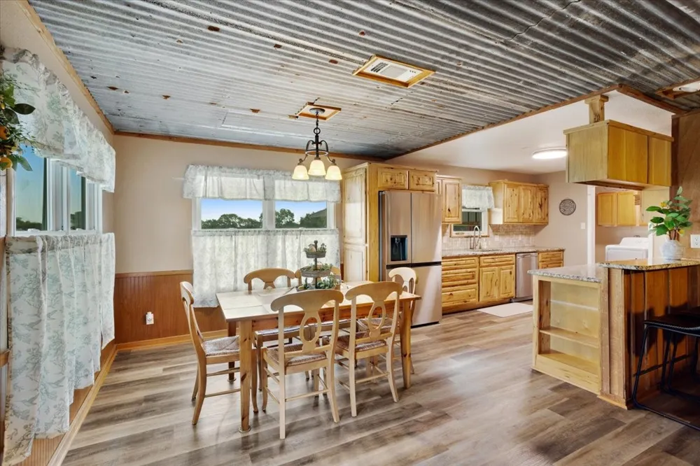 258 County Road 14665 Paris, TX 75462