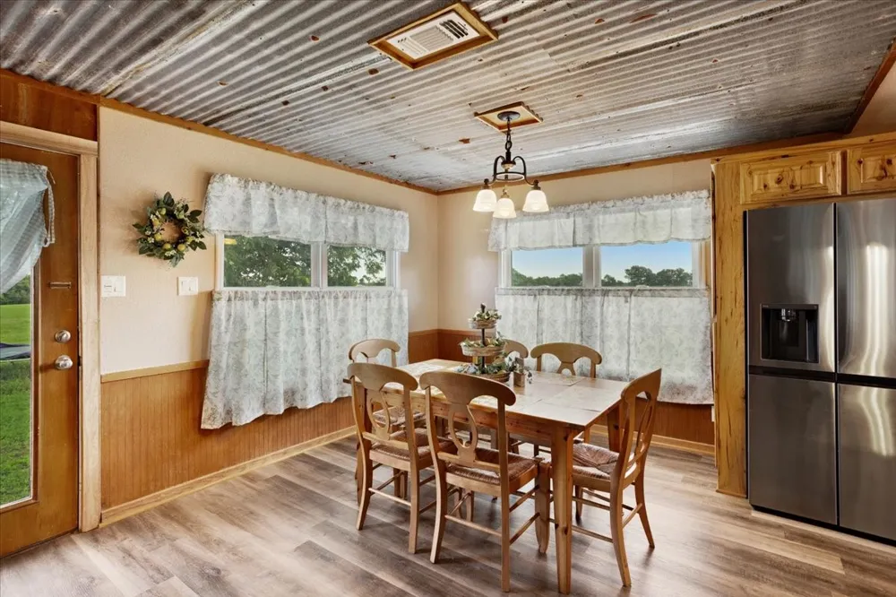 258 County Road 14665 Paris, TX 75462