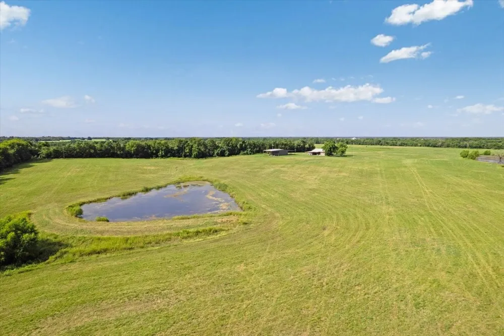258 County Road 14665 Paris, TX 75462
