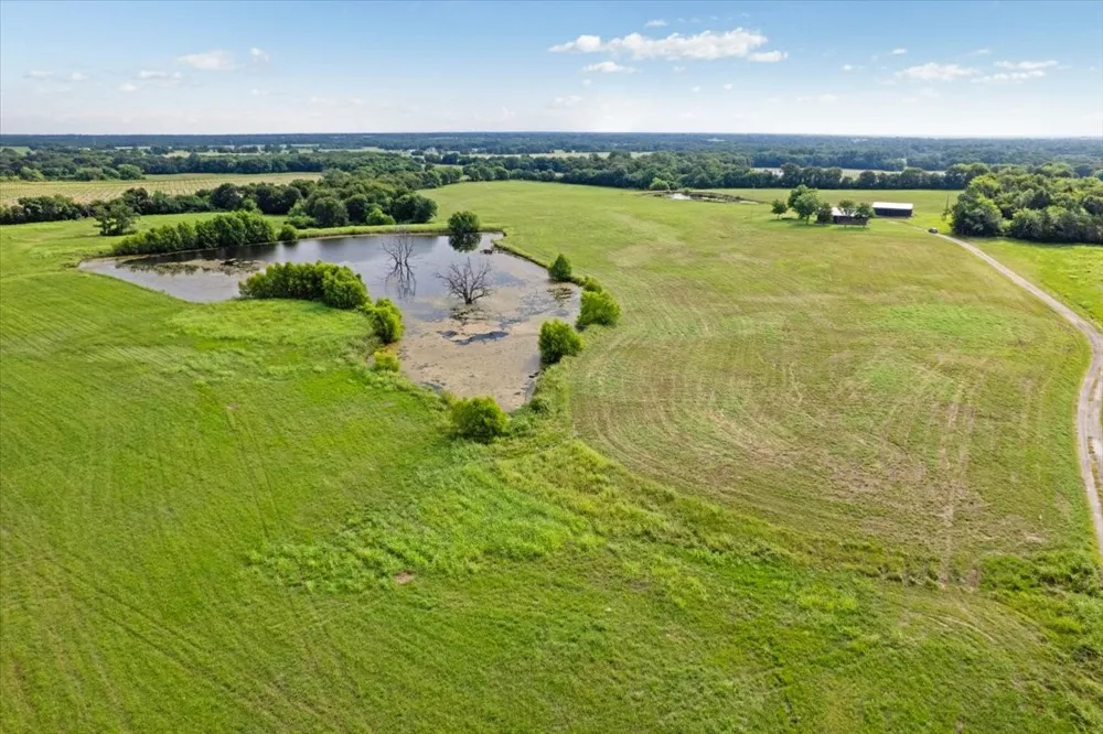 258 County Road 14665 Paris, TX 75462
