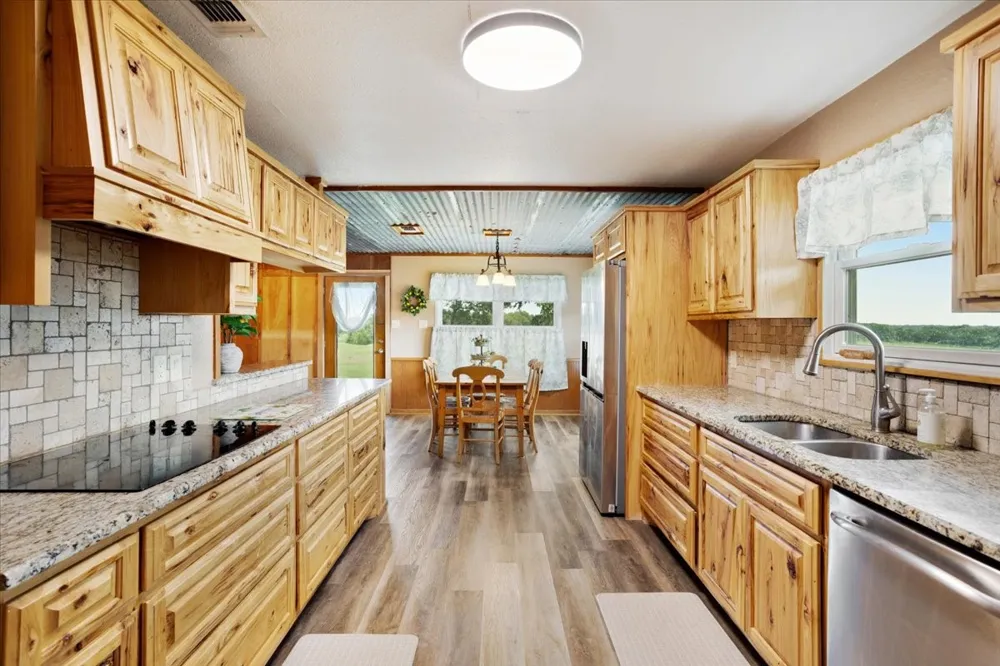258 County Road 14665 Paris, TX 75462