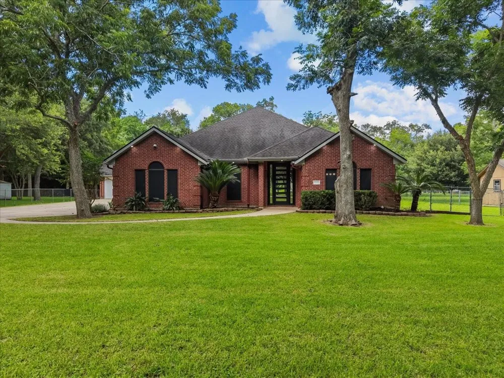 9700 Jay Road Hitchcock, TX 77563