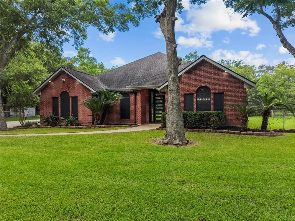9700 Jay Road Hitchcock, TX 77563