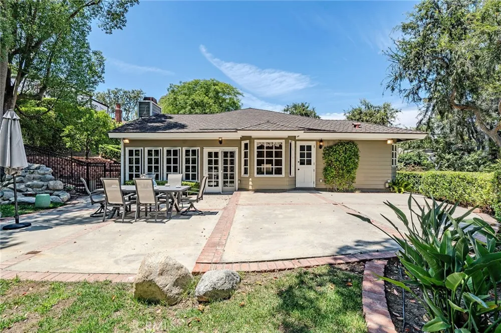 2929 San Juan Fullerton, CA 92835