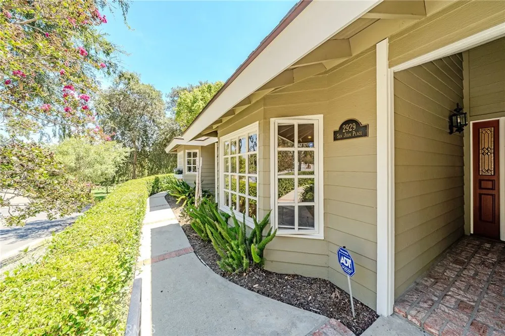 2929 San Juan Fullerton, CA 92835