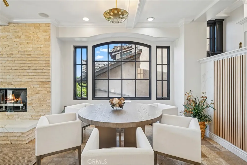312 Carnation Avenue Corona del Mar, CA 92625