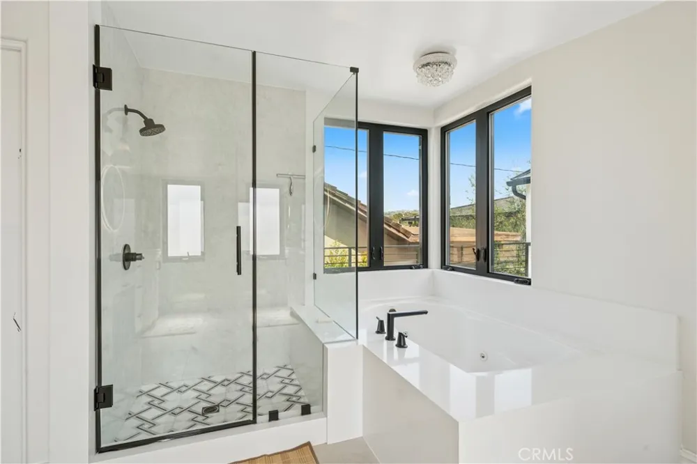 312 Carnation Avenue Corona del Mar, CA 92625
