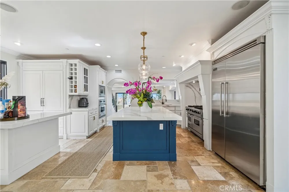 312 Carnation Avenue Corona del Mar, CA 92625