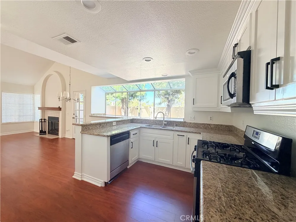 20751 E Crest Walnut, CA 91789