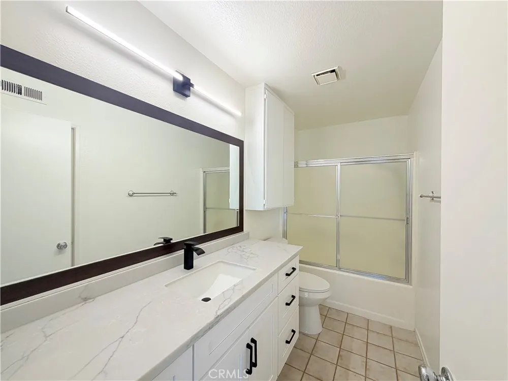 20751 E Crest Walnut, CA 91789