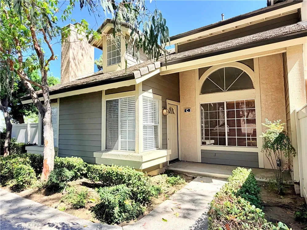 20751 E Crest Walnut, CA 91789