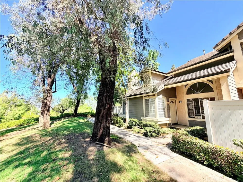 20751 E Crest Walnut, CA 91789