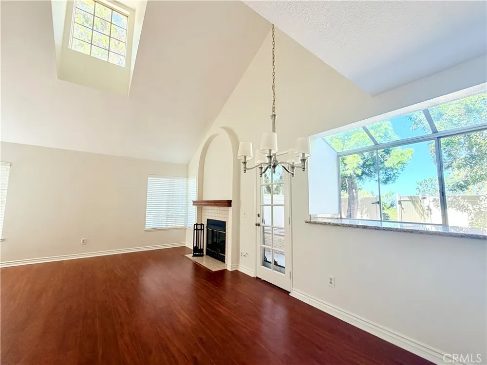 20751 E Crest Walnut, CA 91789