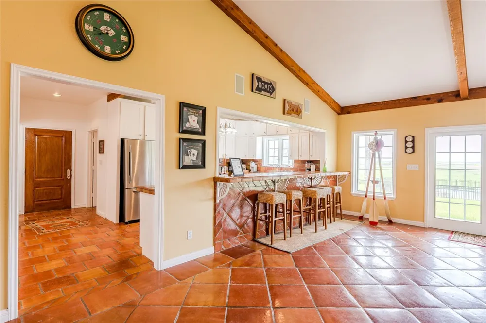 8259 Baldwin Mathis, TX 78368