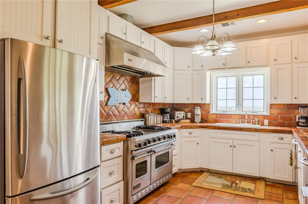 8259 Baldwin Mathis, TX 78368