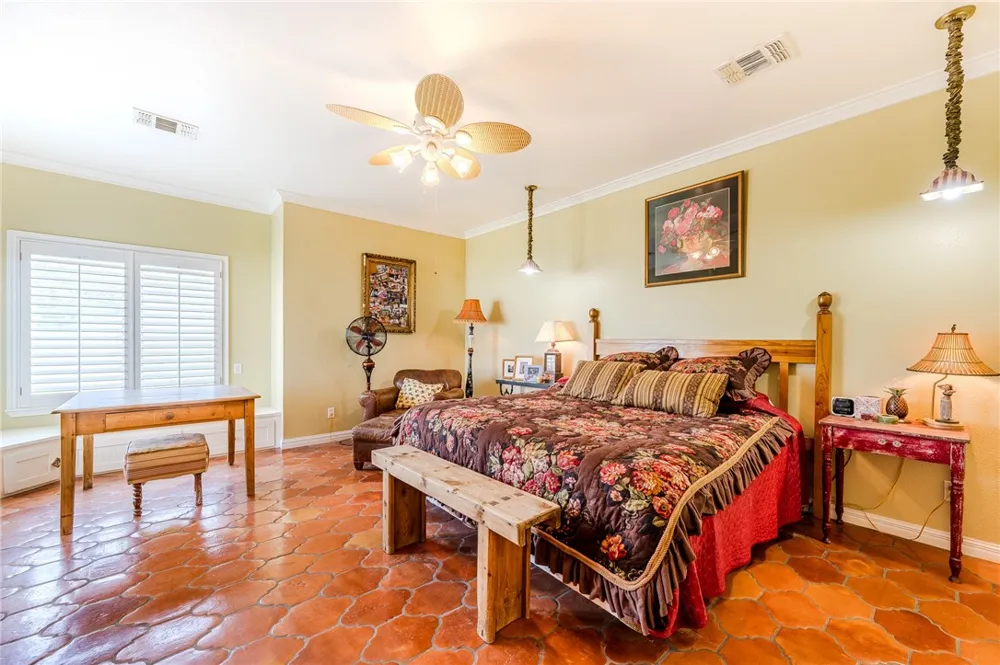 8259 Baldwin Mathis, TX 78368