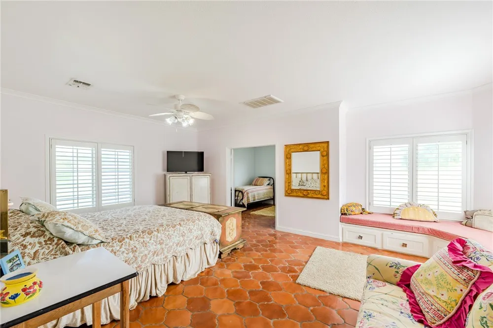 8259 Baldwin Mathis, TX 78368