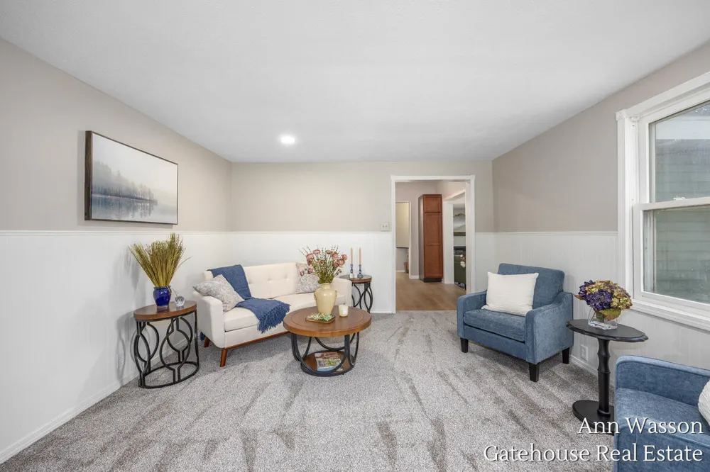 2737 Dane Street Gowen, MI 49326