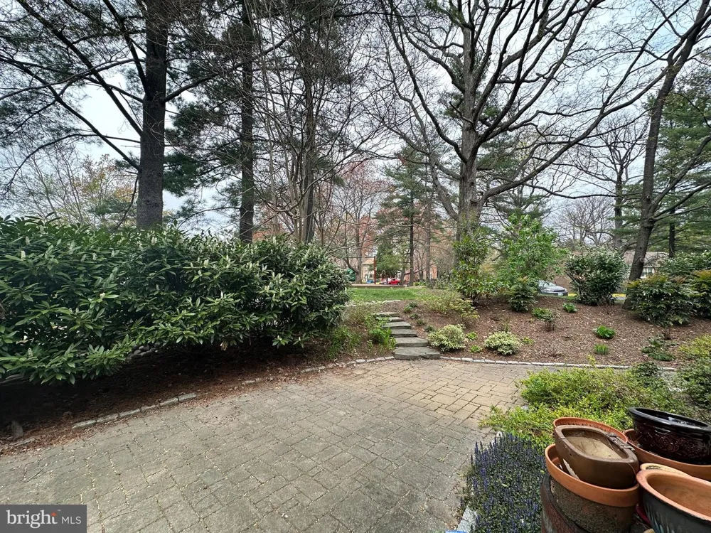 2172 GOLF COURSE DRIVE Reston, VA 20191
