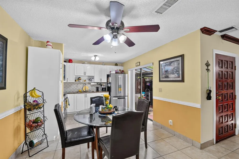 1610 Forest Lakes Circle #B West Palm Beach, FL 33406