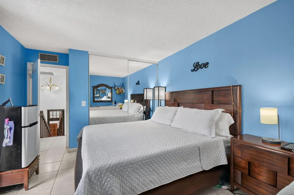 1610 Forest Lakes Circle #B West Palm Beach, FL 33406