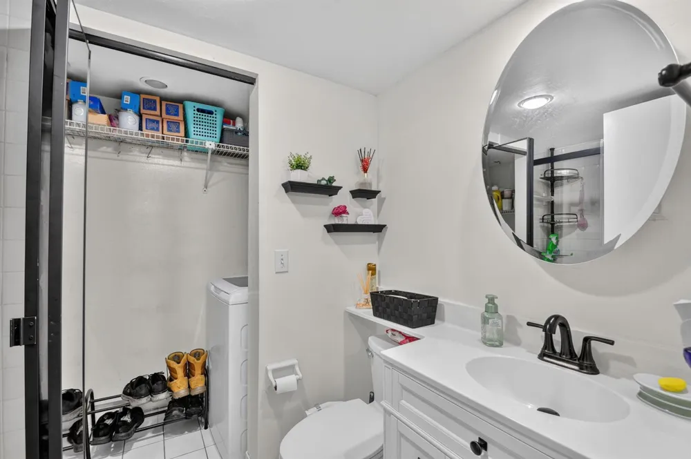 1610 Forest Lakes Circle #B West Palm Beach, FL 33406